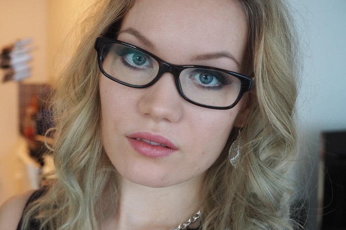 black smokey eye with glasses