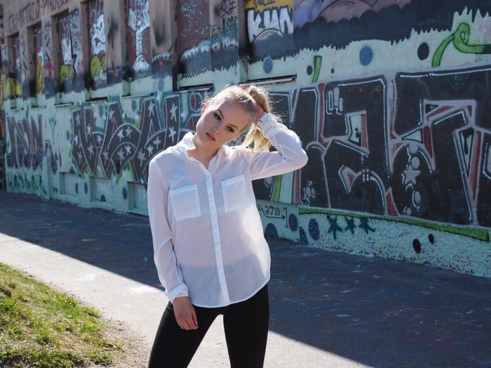 white shirt outfit