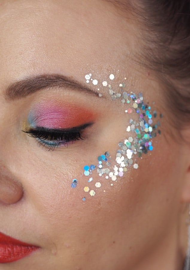 Glitter makeup ideas & tutorials