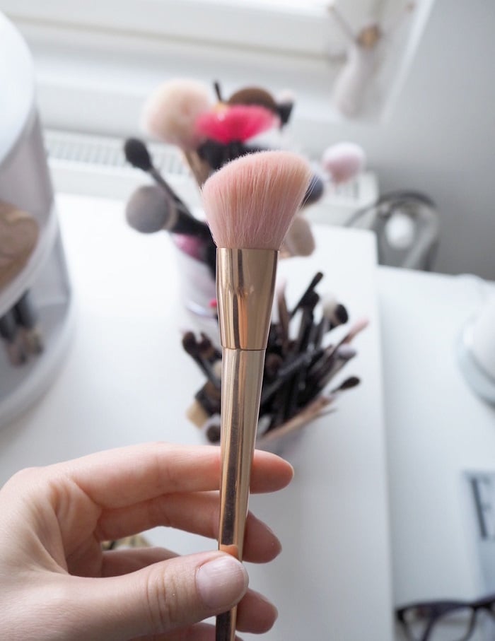 amazon makeup brush