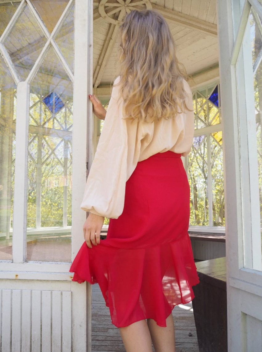 Red skirt Outfit Second hand