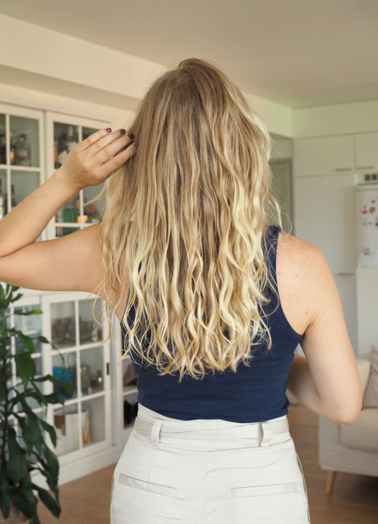 Lightweight & coconut oil free hair products for wavy curly hair Charlotta Eve