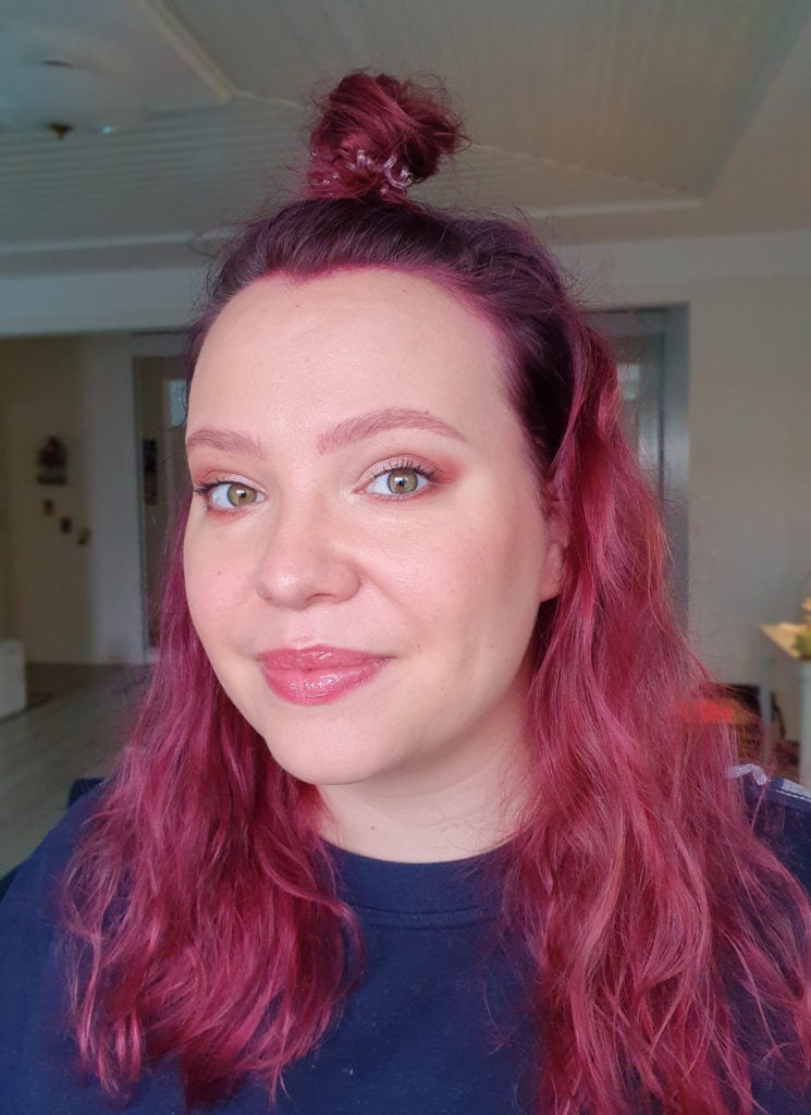 Elongating makeup for almond shaped eyes - Charlotta Eve